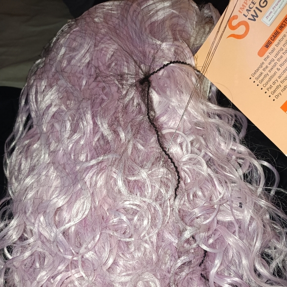 IT'S A WIG!!!